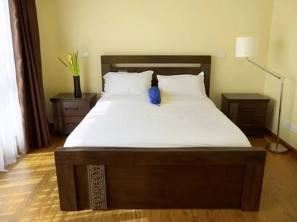 Royal pine cottage hotel