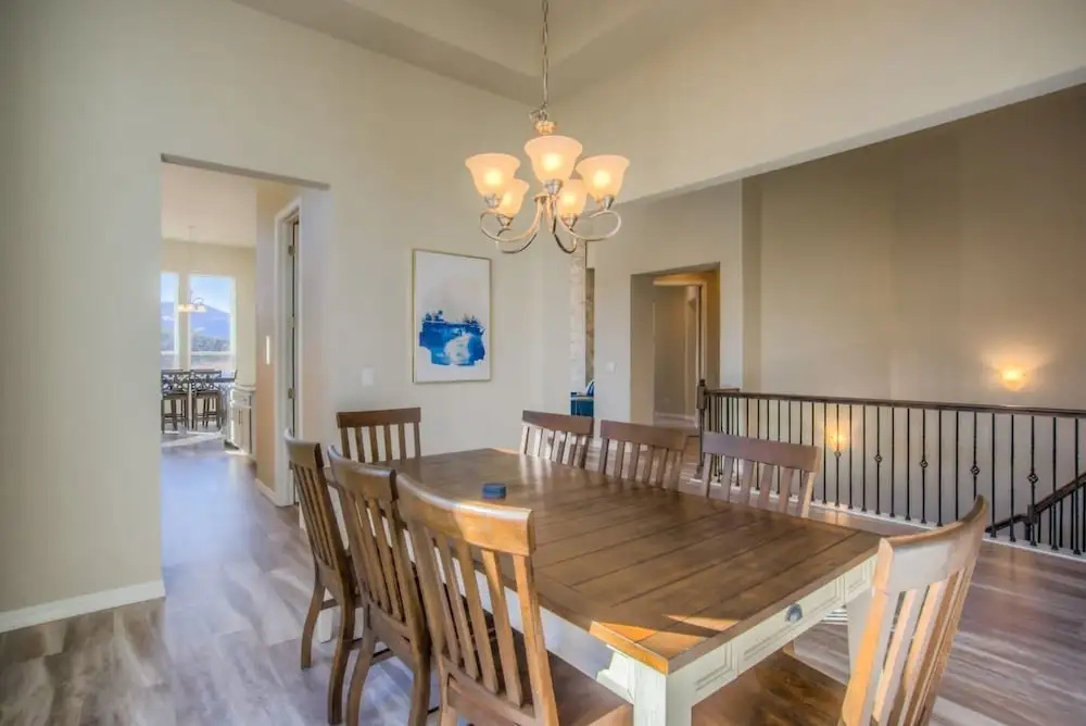 5BD Lakeside Mountain Spectacularhot Tubluxury