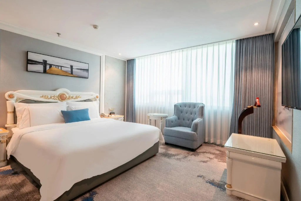 Grand Honor International Hotel
