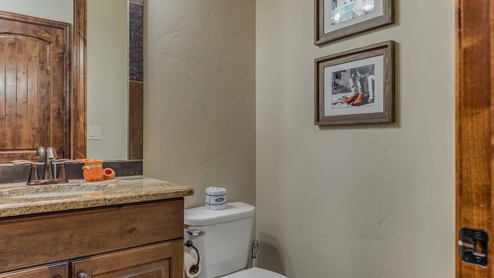 Beyond The Green 4 Bedroom Townhouse by RedAwning