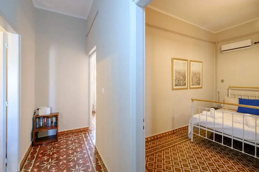 Grandmas Chic Home in Chania Venetian Harbor
