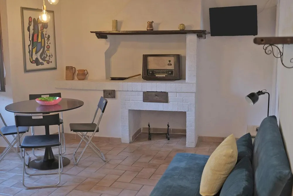 AlbergoDiffusoVolterra