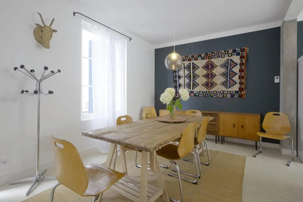 Bohemian house with terrace and parking 5 min from the beach - Welkeys