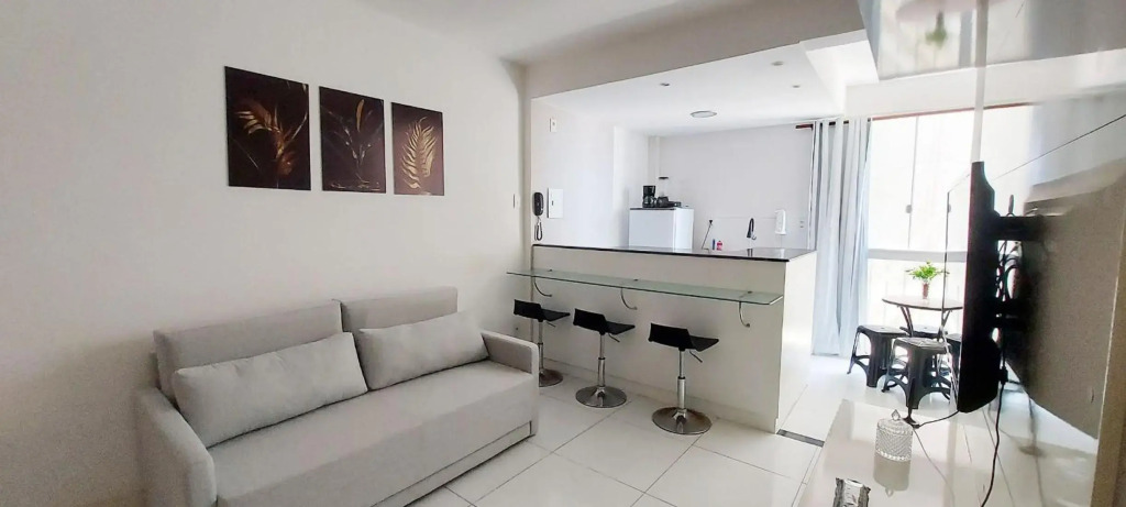 COOND0100 - Quarto e sala beira mar na Ondina por Beehost