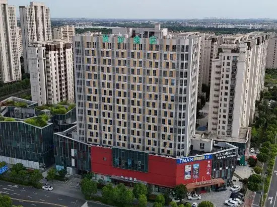 Lotus Hotel 荷花酒店