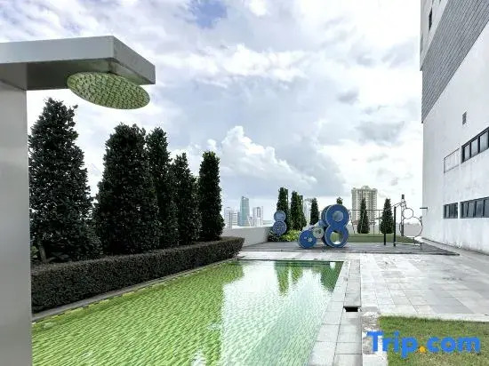 Sky 88 Highfloor Cityview Couple Suites near KSL | Studio