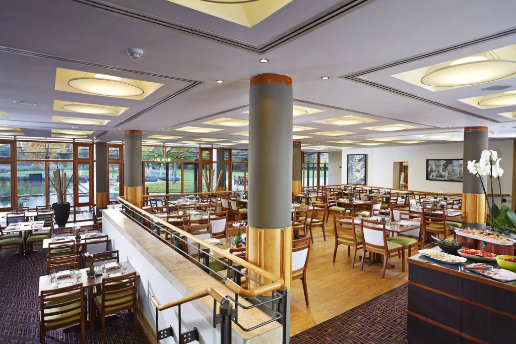 Fanhams Hall, Exclusive Collection