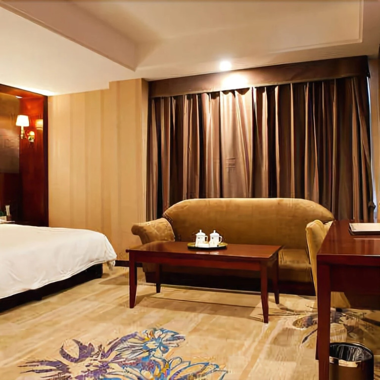 Ruixin Hotel