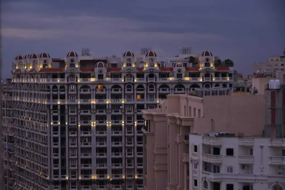 Charming 3-bedroom Apartment in Alexandria With City View