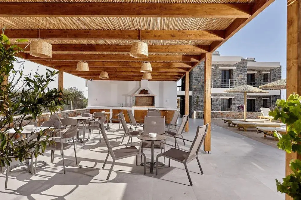 Volta Suites and Villas
