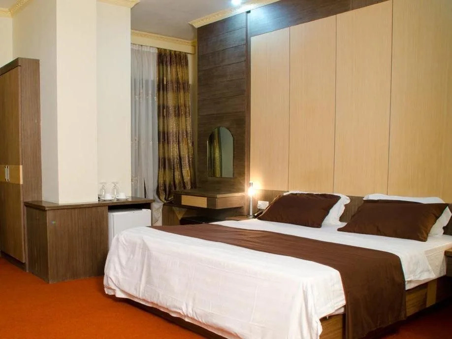 Gold Leaf Hotel