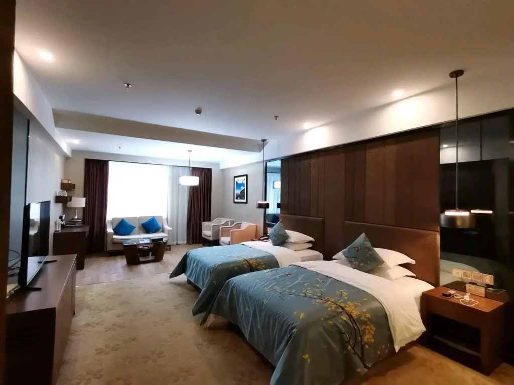 Feng Du Hotel