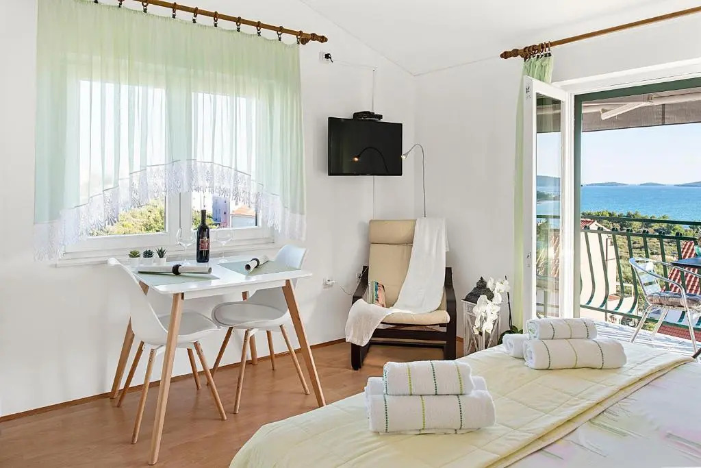Jimy Apartments