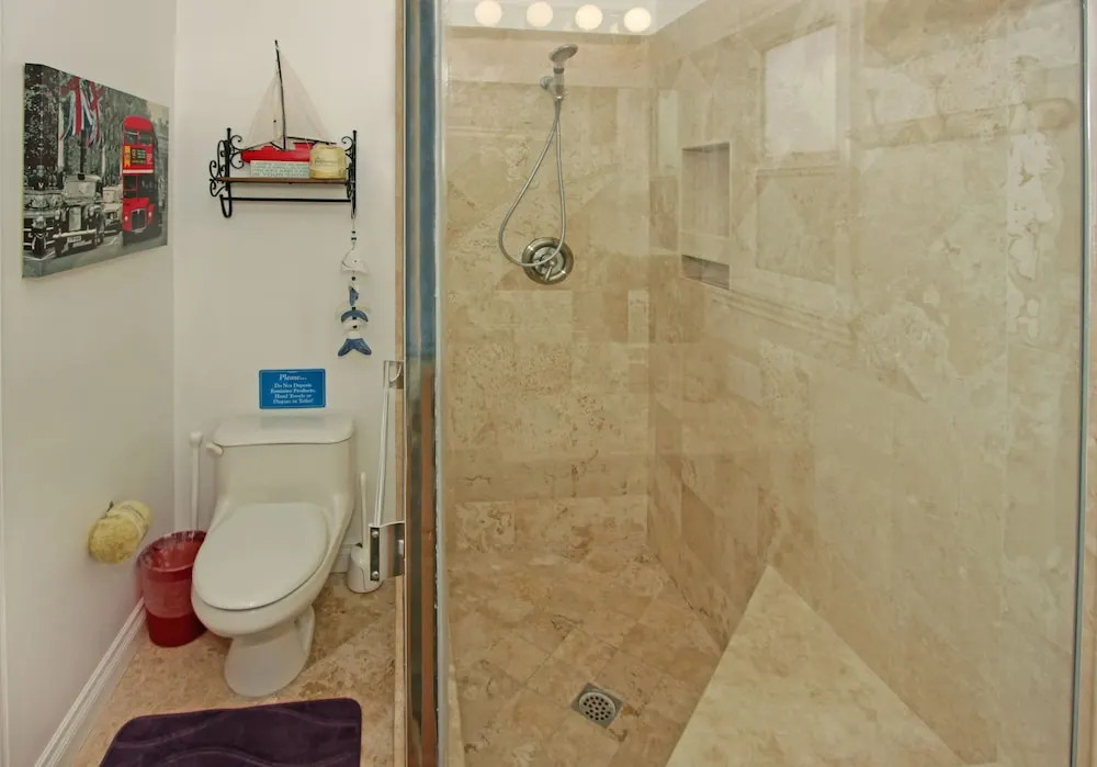 301 32nd St A Jaca 2 Bedroom Duplex