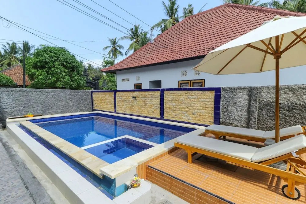 Maksan Cottage