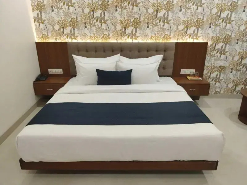 The Avinya Hotel