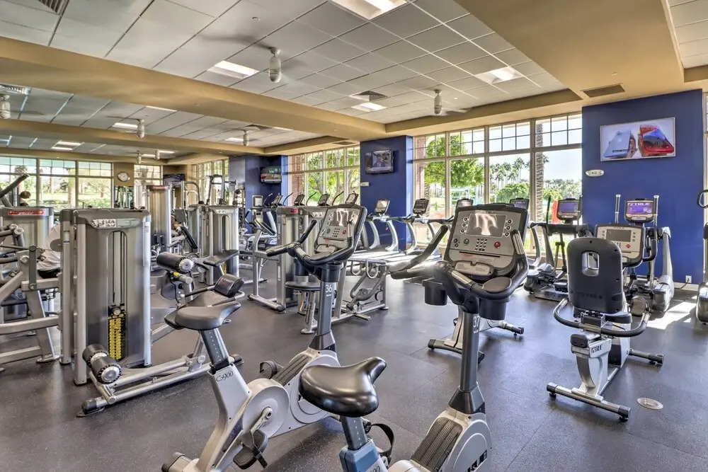 8 Mi to Goodyear Ballpark: Golf Getaway w Patio