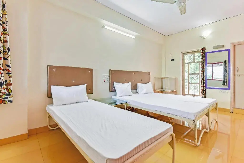 Hotel Kuber Lodge By OYO Rooms