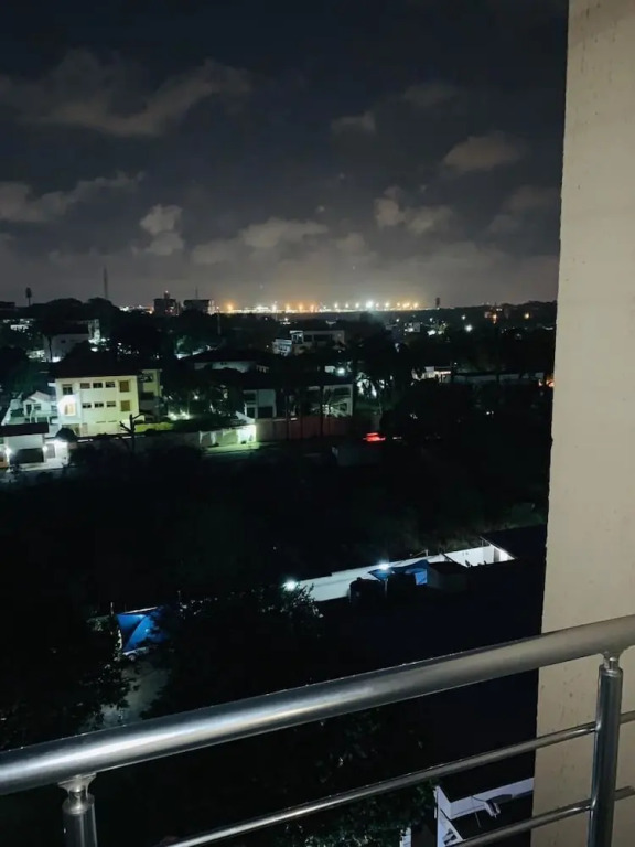 Akua Luxury Suite Sapphire Courts