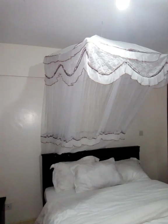 Apartment Sleeps 6 With Free Parking