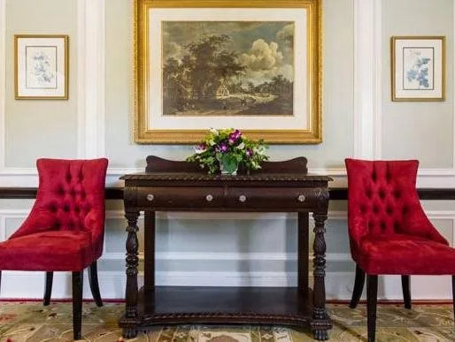 Annes White Columns Inn