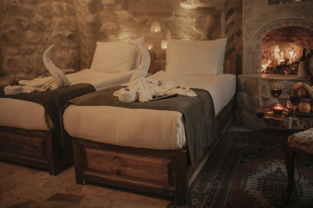 Cappadocia Eagle Cave Inn