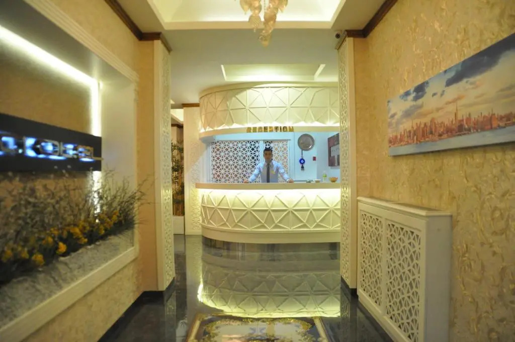 Grand Sera Hotel