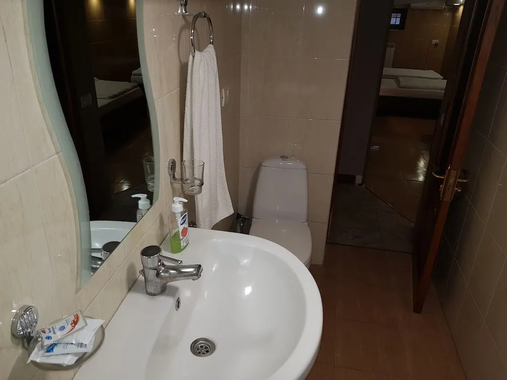Prime Hotel & Hostel