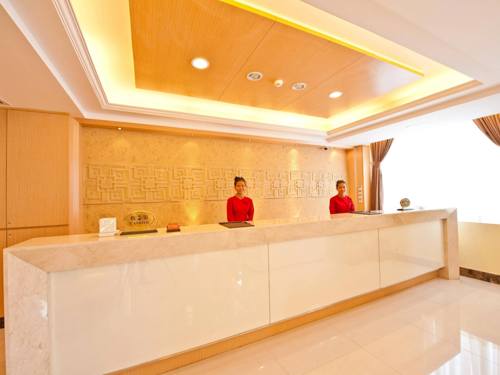 Discovery Hotel