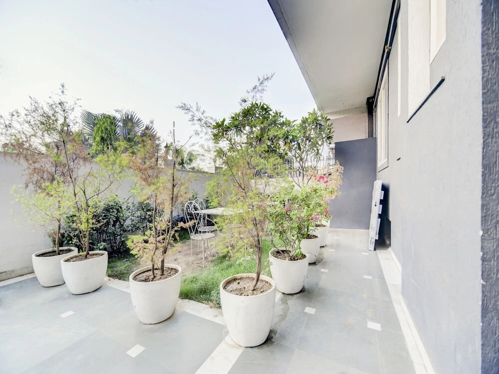 OYO Townhouse 018 Medanta
