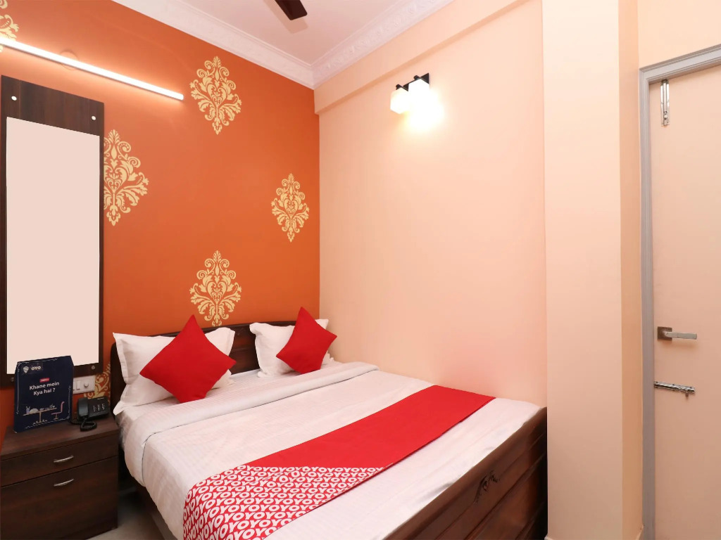 OYO 22564 The Coco Inn