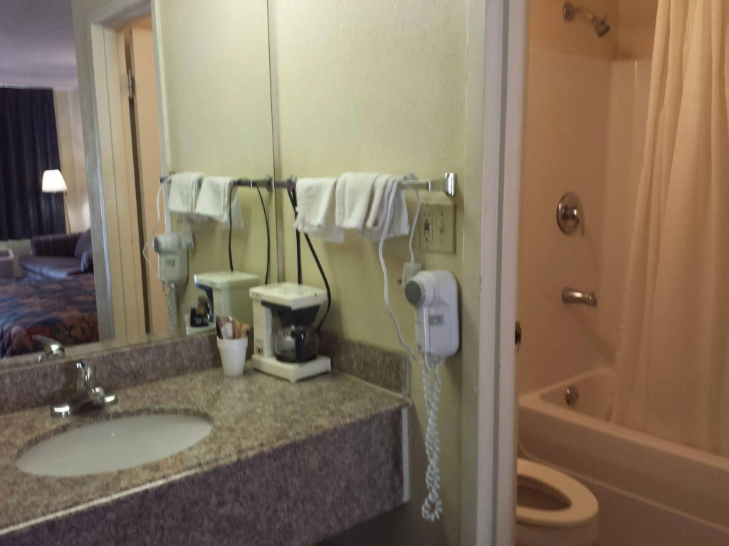 Garden Inn & Suites Pensacola