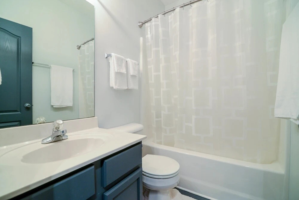 Barksdale Harbor Drive Home - 2 Br Home