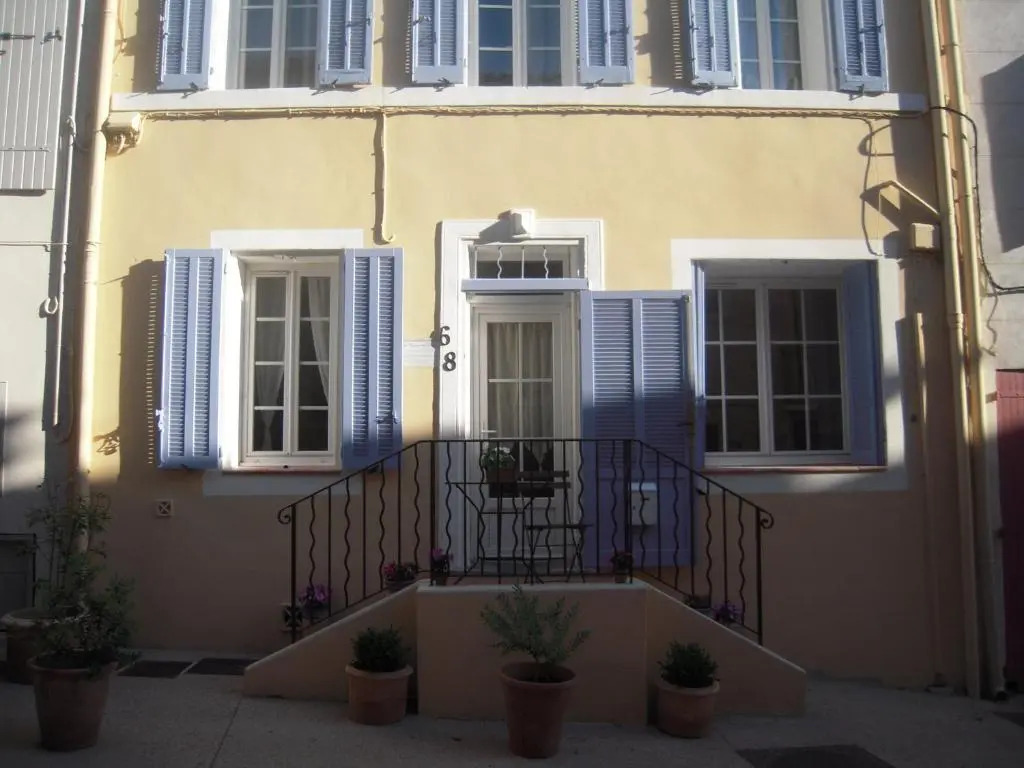 La Maison du Perron au pied de la Ste Victoire