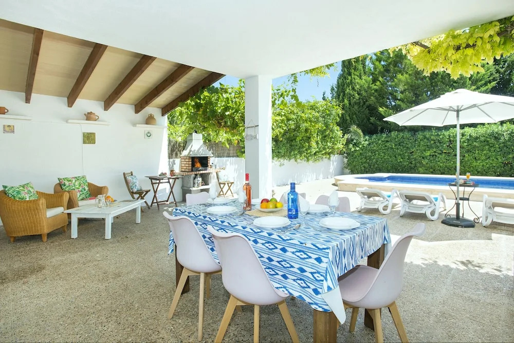 Owl Booking Villa Bocoris - 15 Min Walk to the Beach