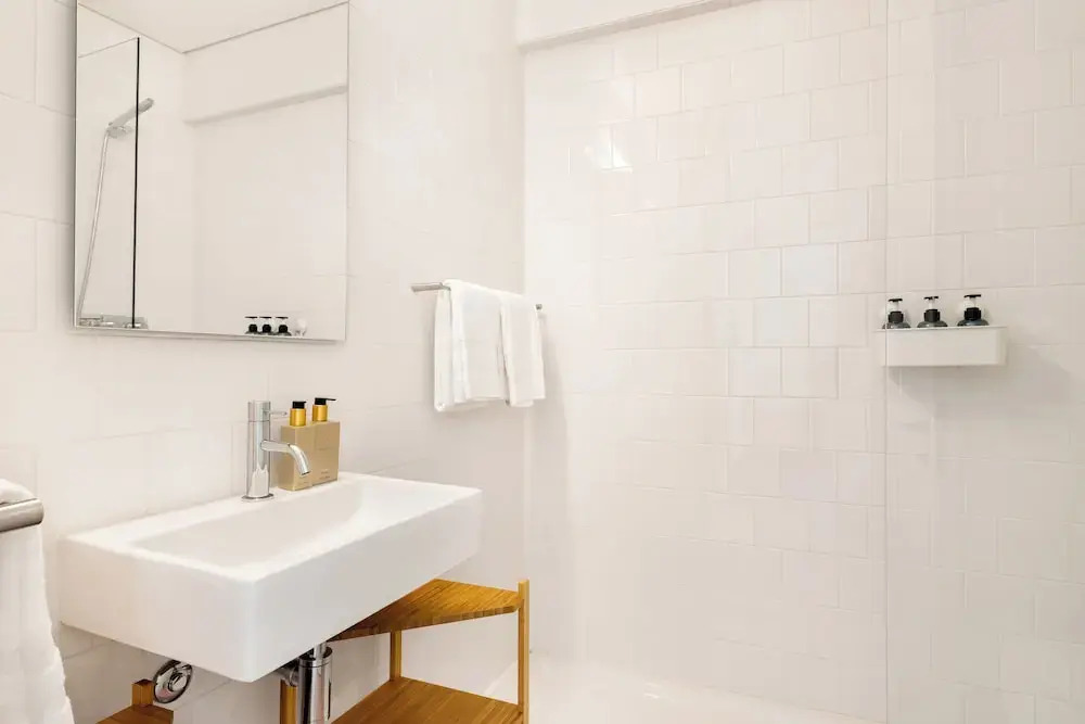 Acm002 Bombarda Homes, Pet Friendly Garden House