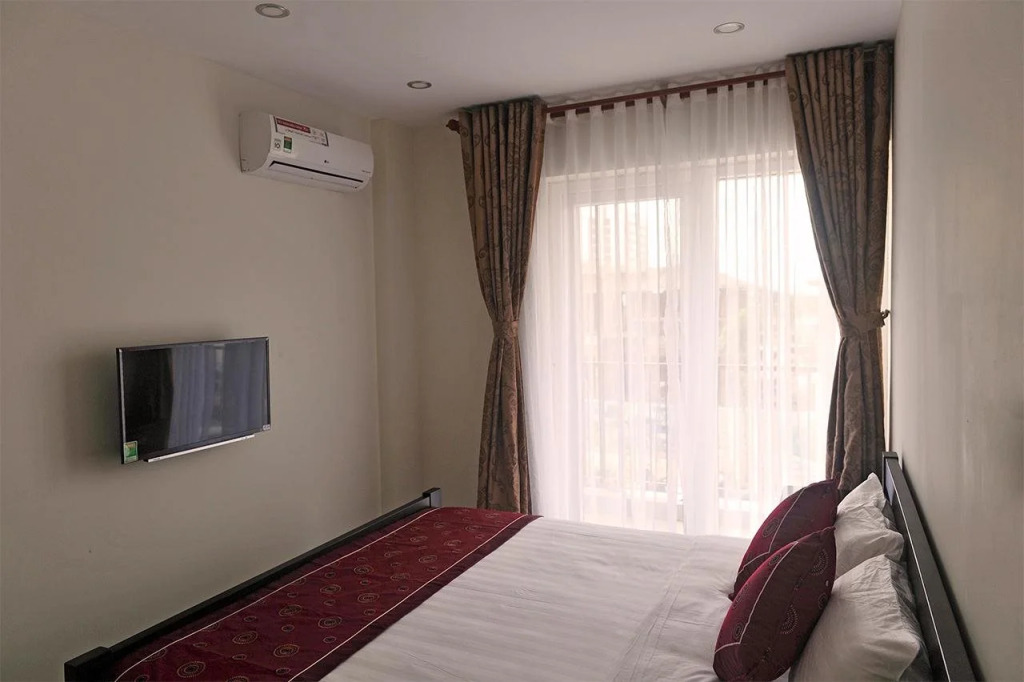 Kosmos Apart Hotel Phu Quoc - Night market & Walkin to beach
