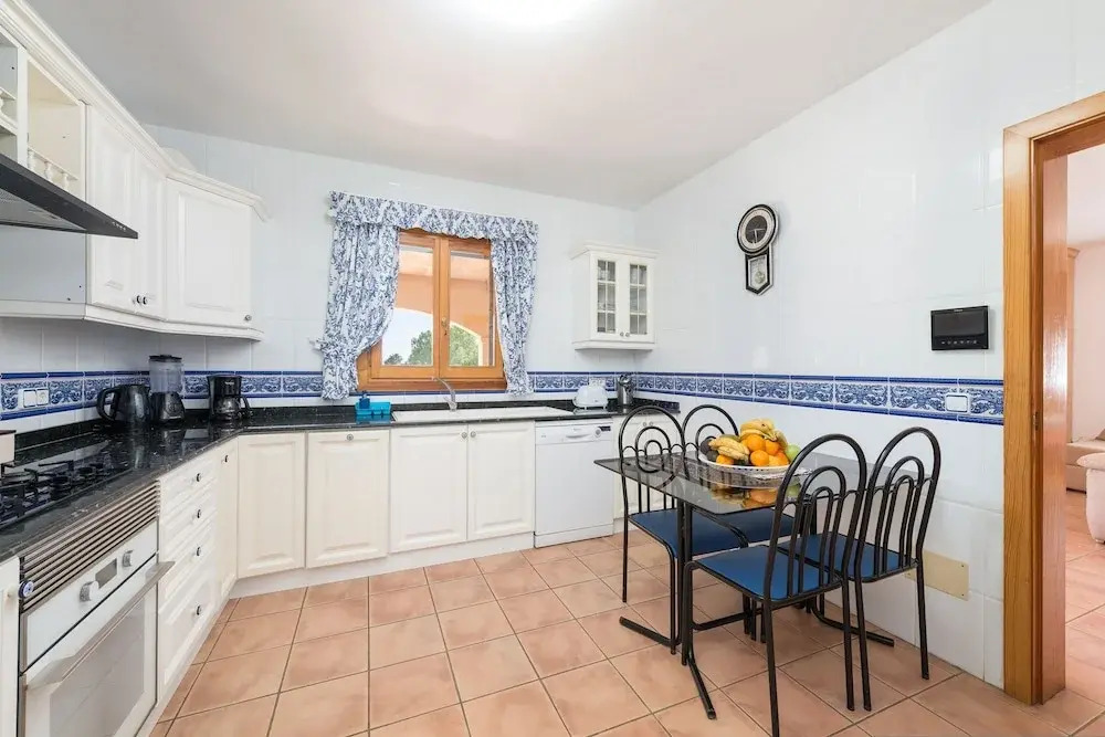 Solluna in Mallorca With 4 Bedrooms and 3 Bathrooms