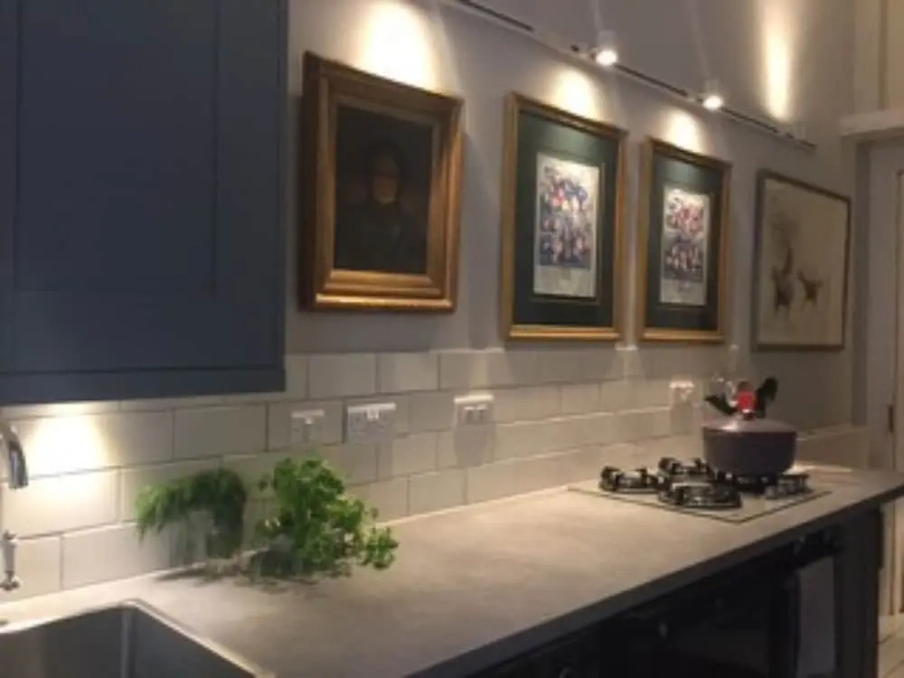 Elegant 2 Bedroom Home in City Centre