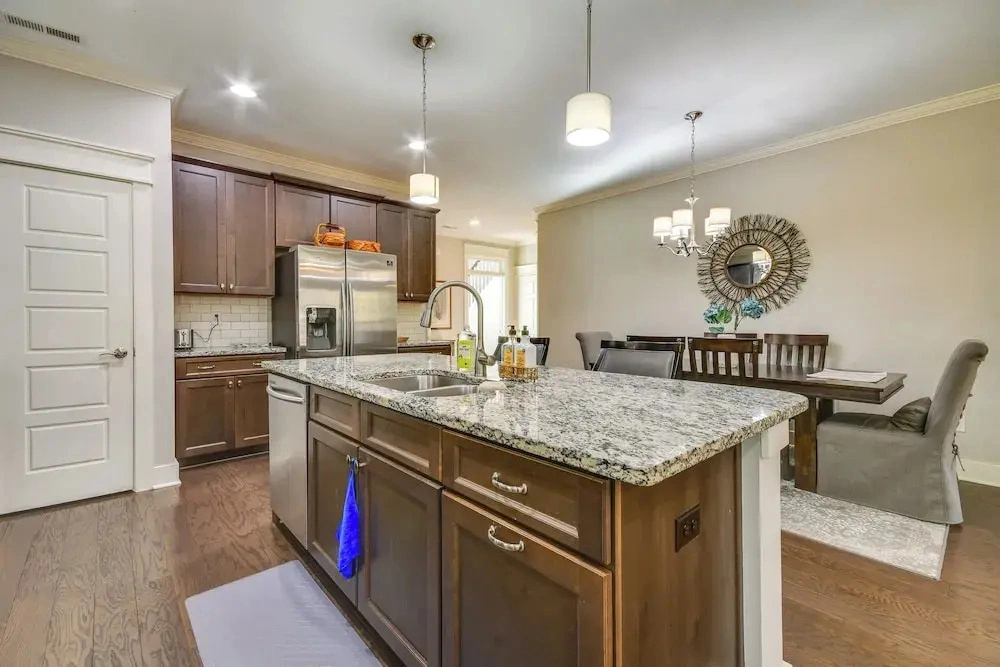 Couples Retreat Near Trails & Blue Ridge Pkwy