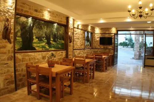 Hermes Hotel