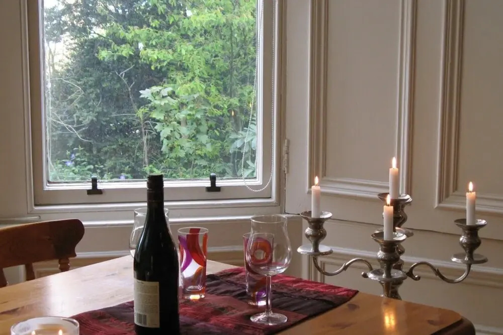 Botanic Garden 2 Bedroom Apartment in Edinburgh
