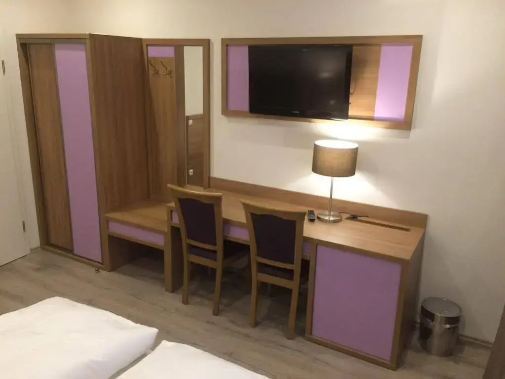 Slamba Hostel
