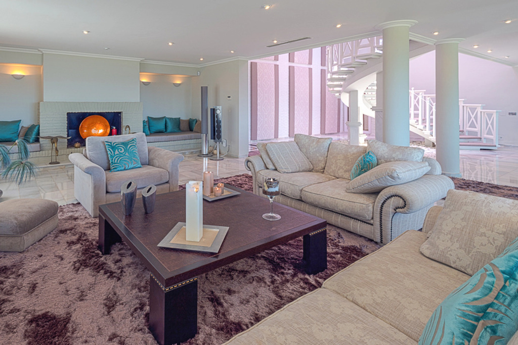 Villa South Beach