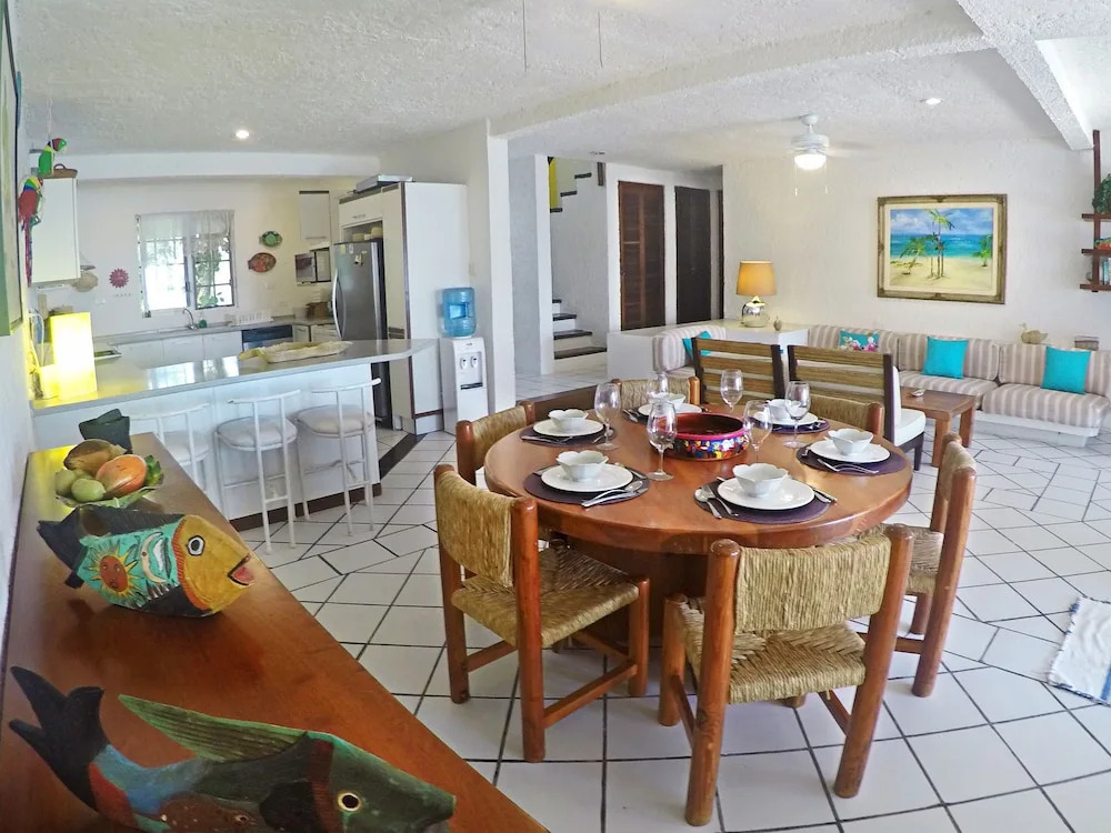 Casa Charalito en Akumal Santuario de la Tortuga Marina