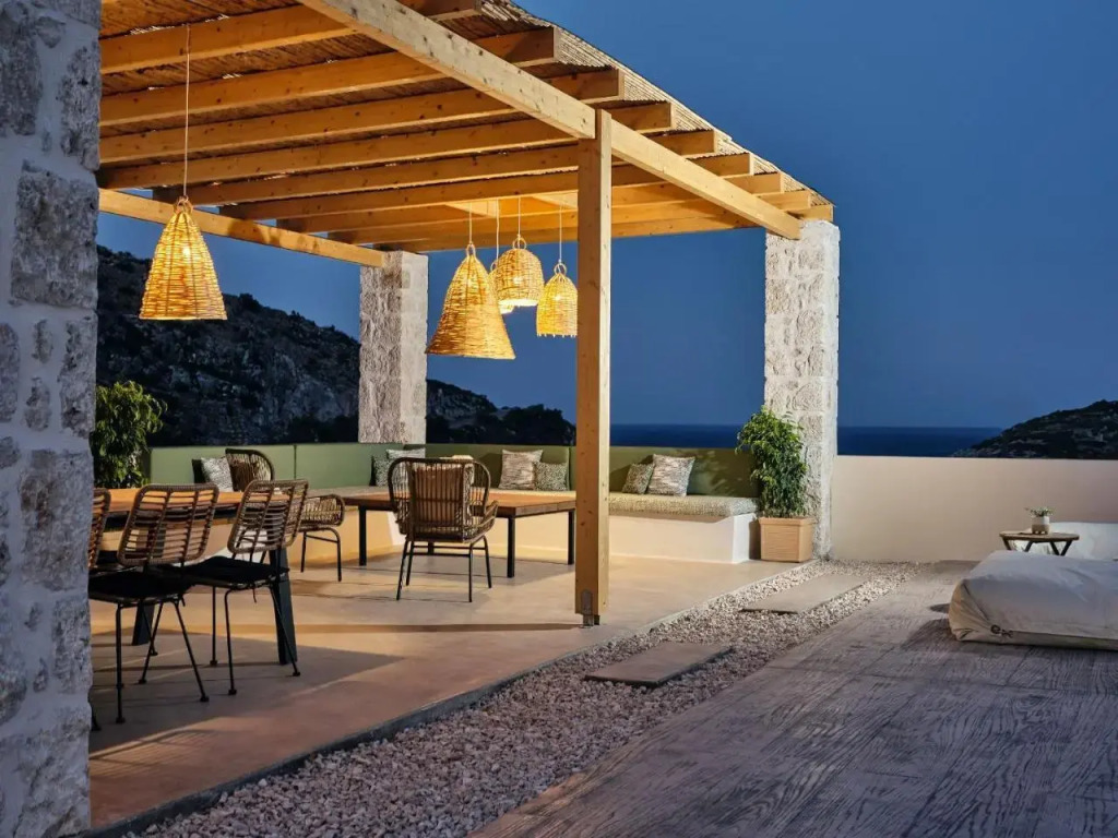 Apaggio Luxury Villa - Private Pool & Stunning Sea Views, by ZanteWize