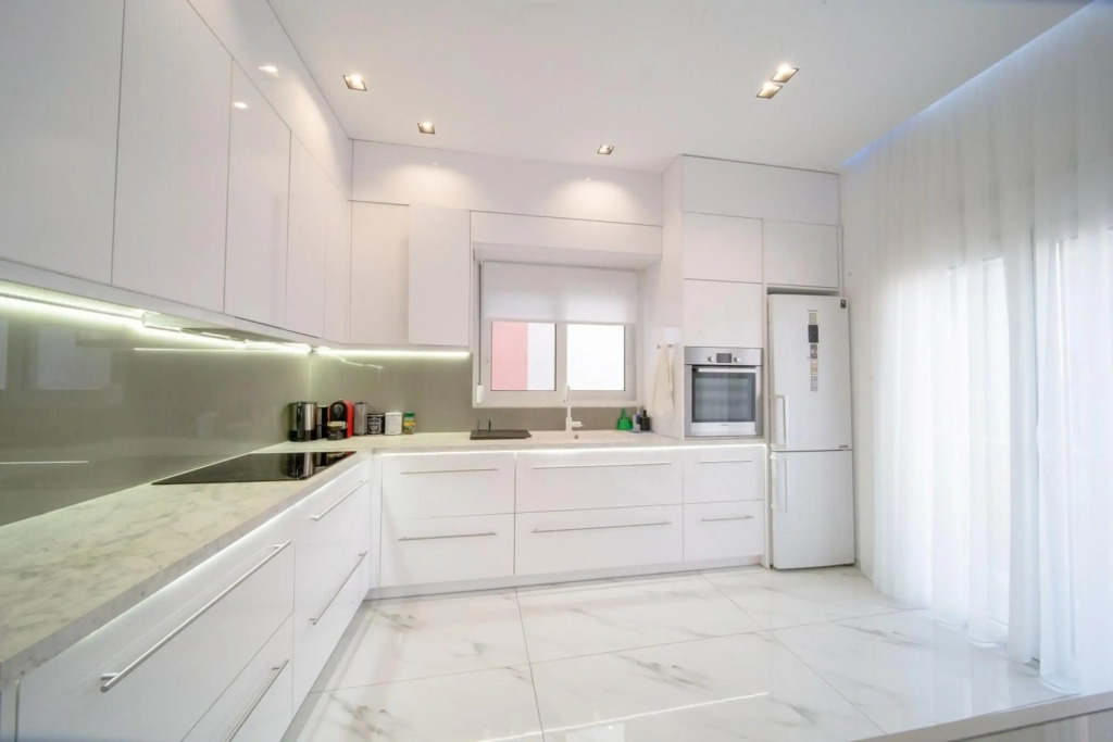 Luxury apartment 115m2 in the heart of Athens