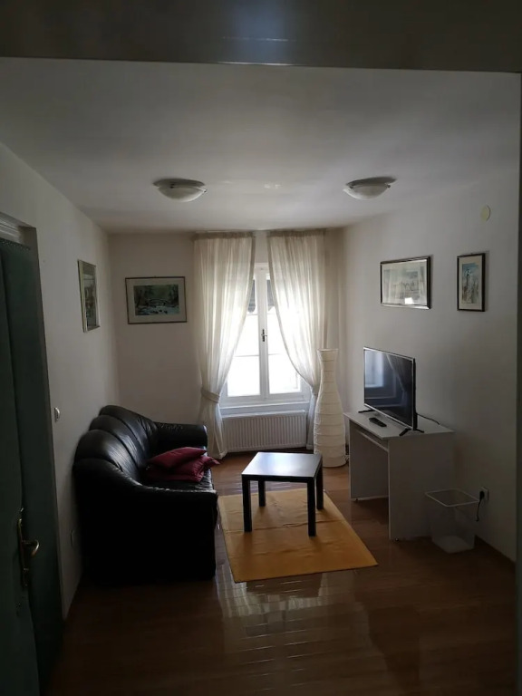 Rooms 4 Rivers