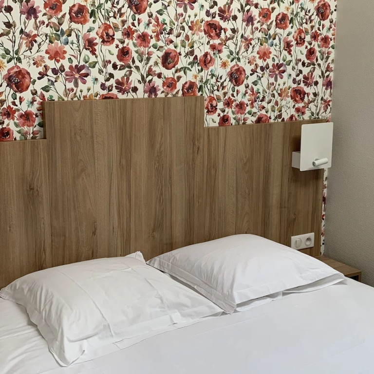 Logis Hôtel Maison Voltaire
