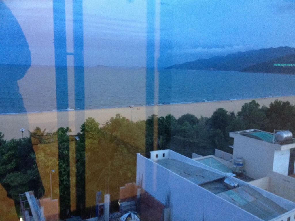 Au Lac Hotel
